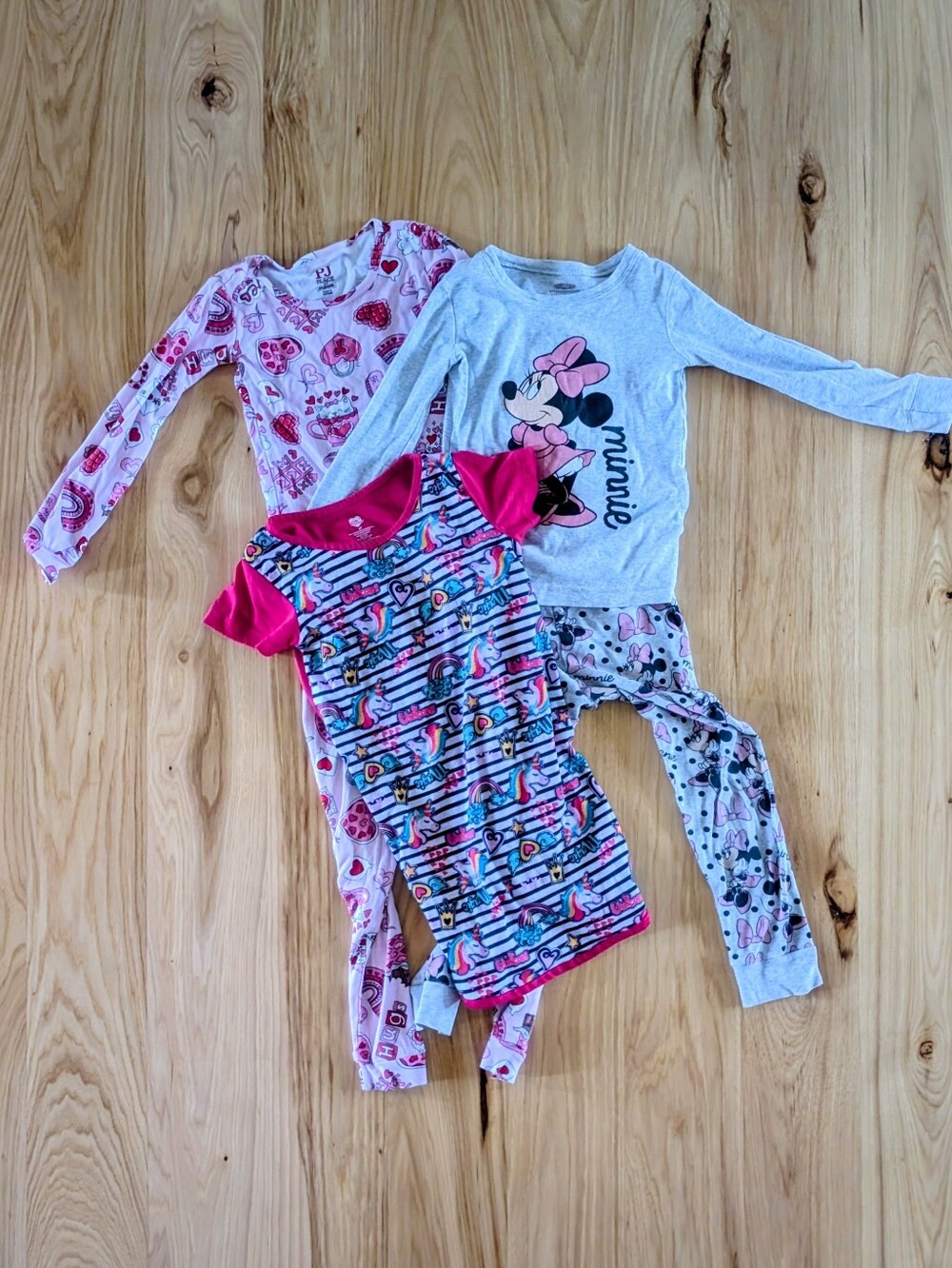Girls PJs - Minnie, Valentine's Day, and Unicorn 🦄